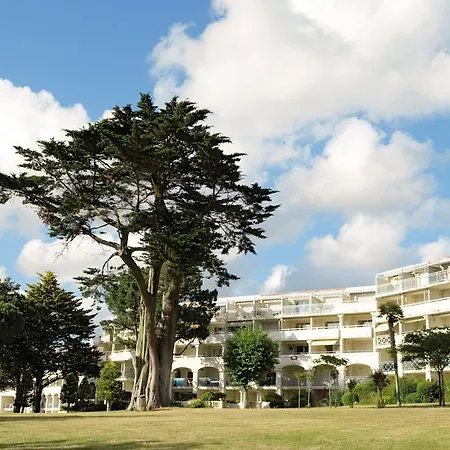 Hotel Pierre & Vacances Royal Park