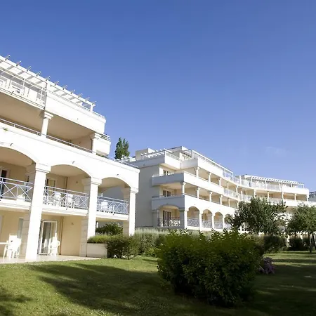 Pierre & Vacances Royal Park Hotel 3*